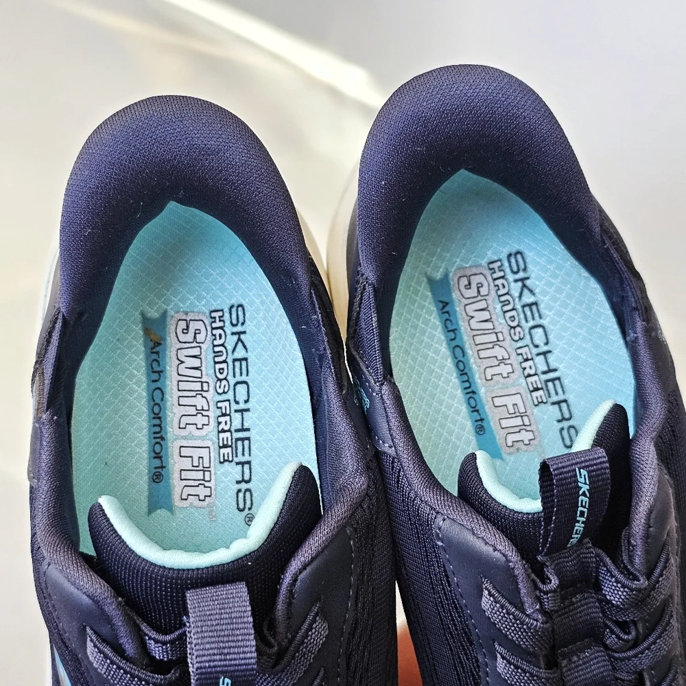 Skechers Hands Free Swift Fit Navy Sneakers Arch Comfort Womens 8